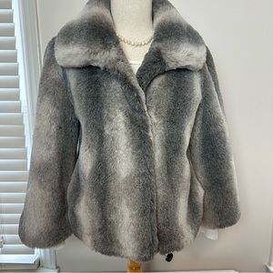 Luis Gray Tone Faux Fur Crop Jacket